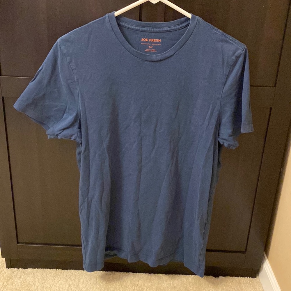 Joe Fresh small navy tshirt